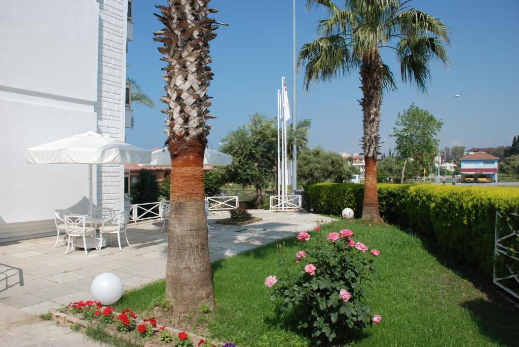Villa Adora Beach Side Eksteriør billede