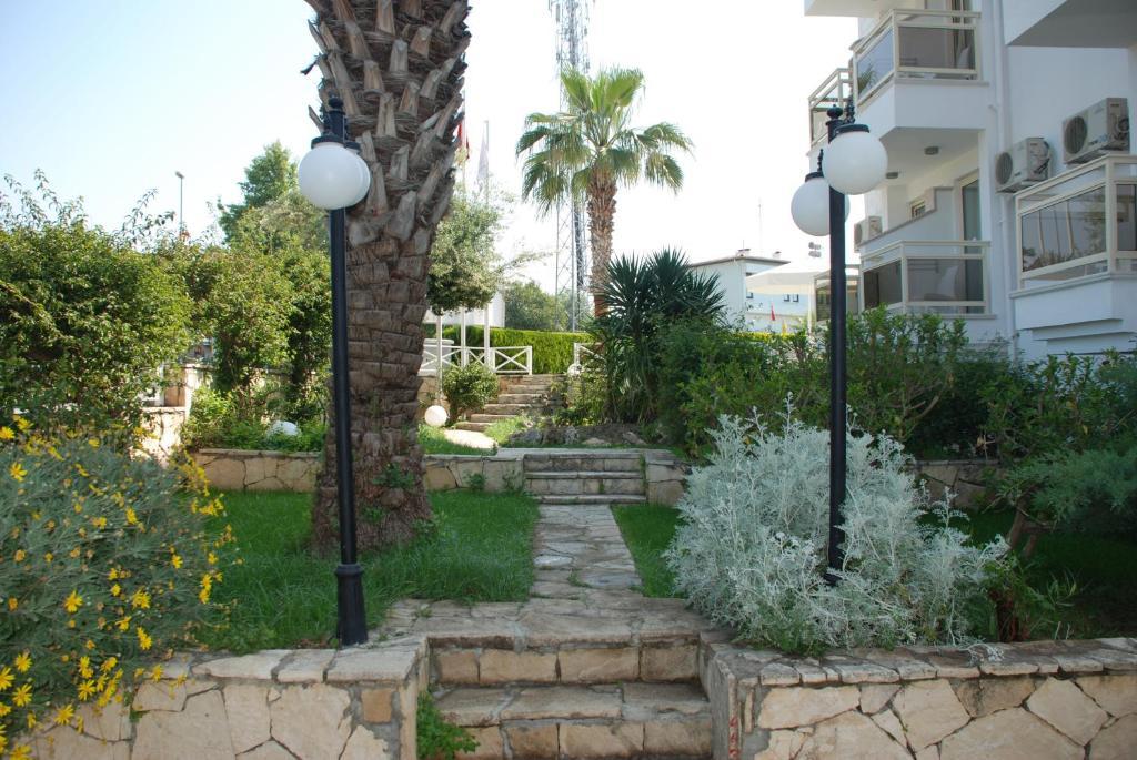 Villa Adora Beach Side Eksteriør billede