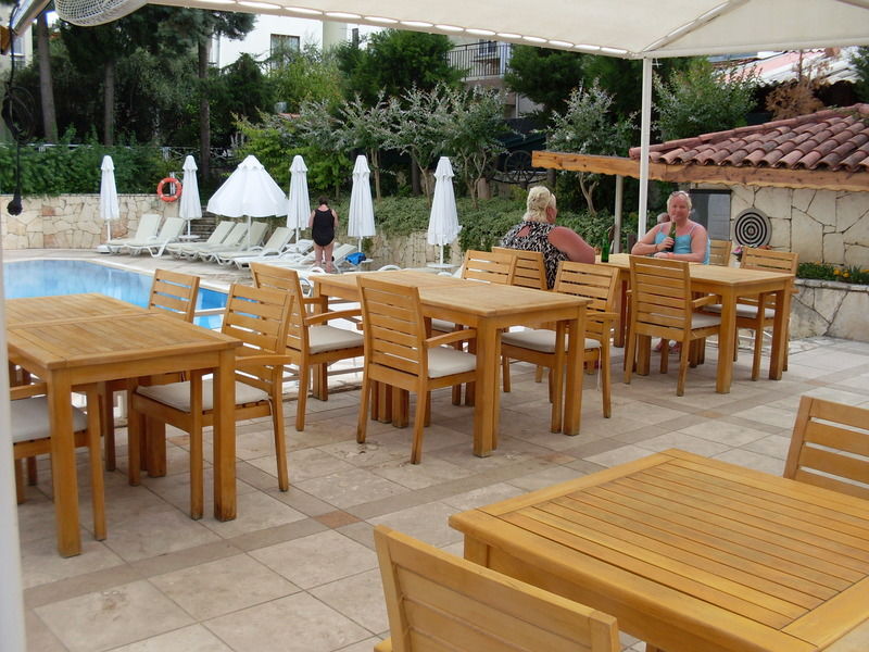 Villa Adora Beach Side Eksteriør billede