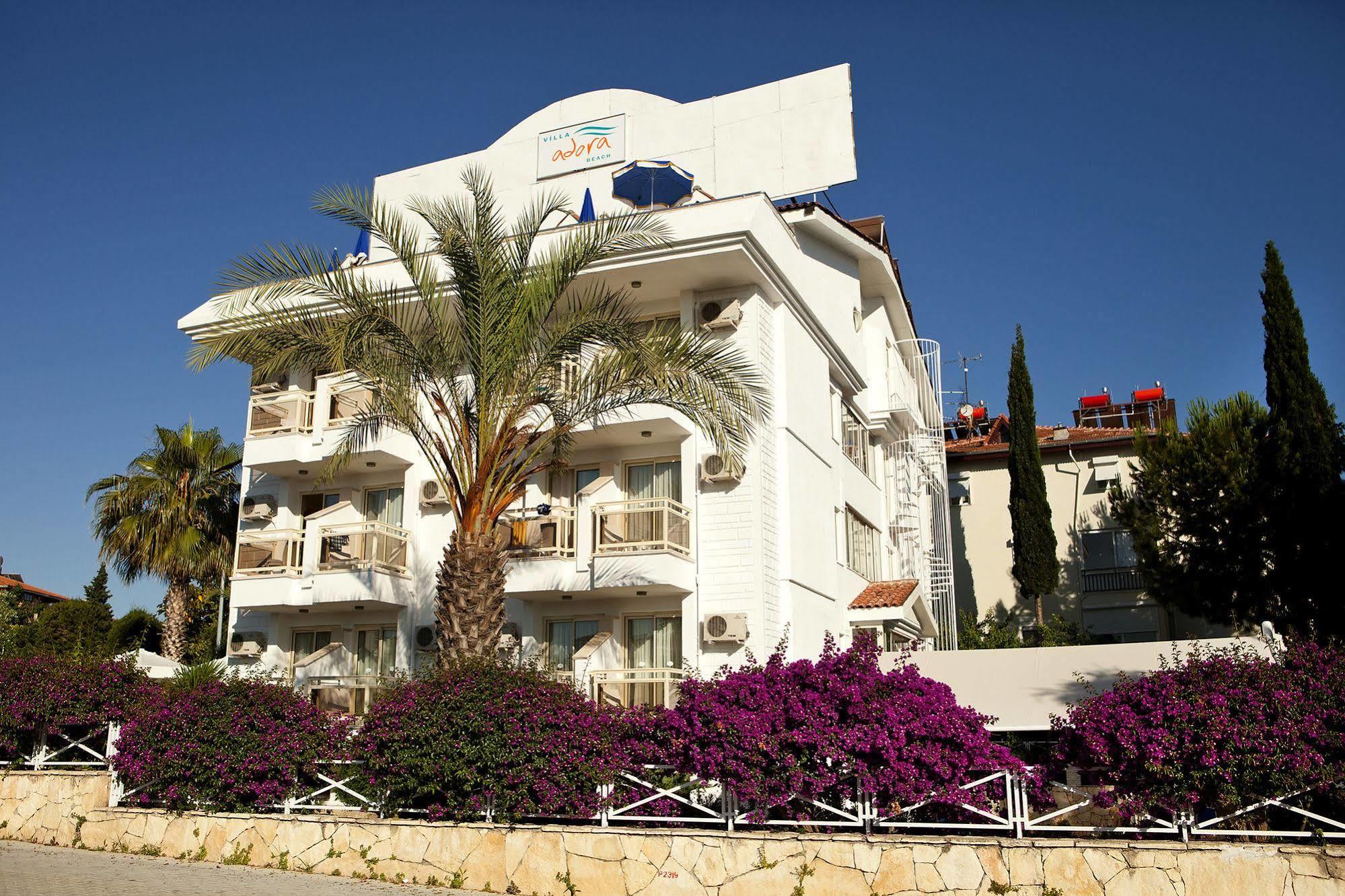 Villa Adora Beach Side Eksteriør billede