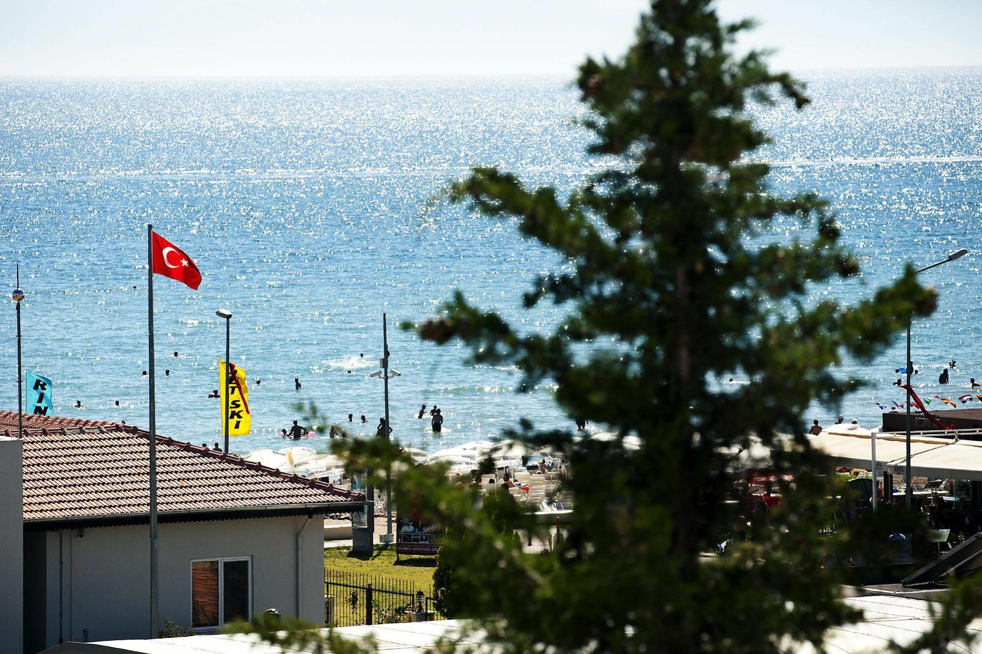 Villa Adora Beach Side Eksteriør billede